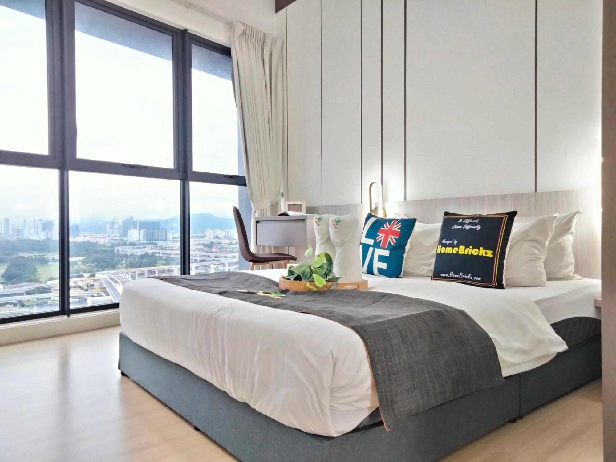 Continew Residence By Homebrickz Kuala Lumpur Esterno foto
