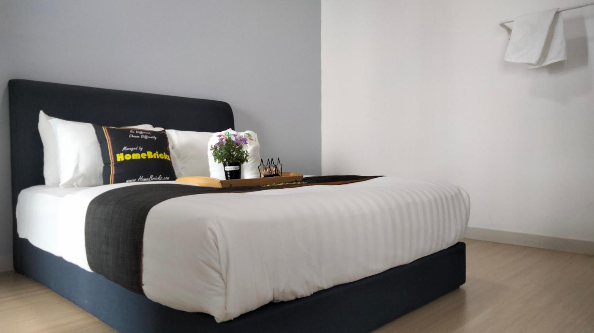 Continew Residence By Homebrickz Kuala Lumpur Esterno foto
